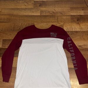 Hollister Women's Burgundy and White Long Sleeve Tee